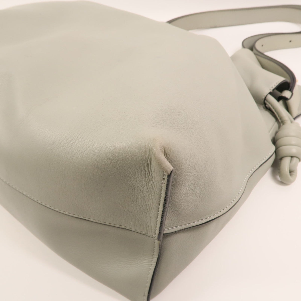 Loewe Medium Flamenco · Calfskin