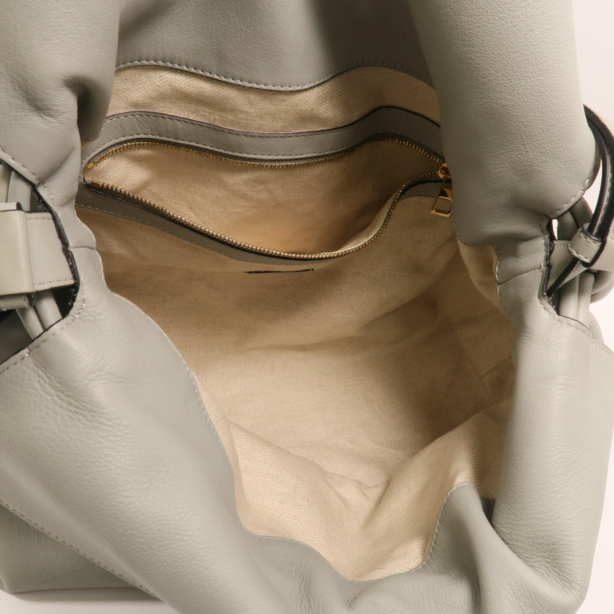 Loewe Medium Flamenco · Calfskin