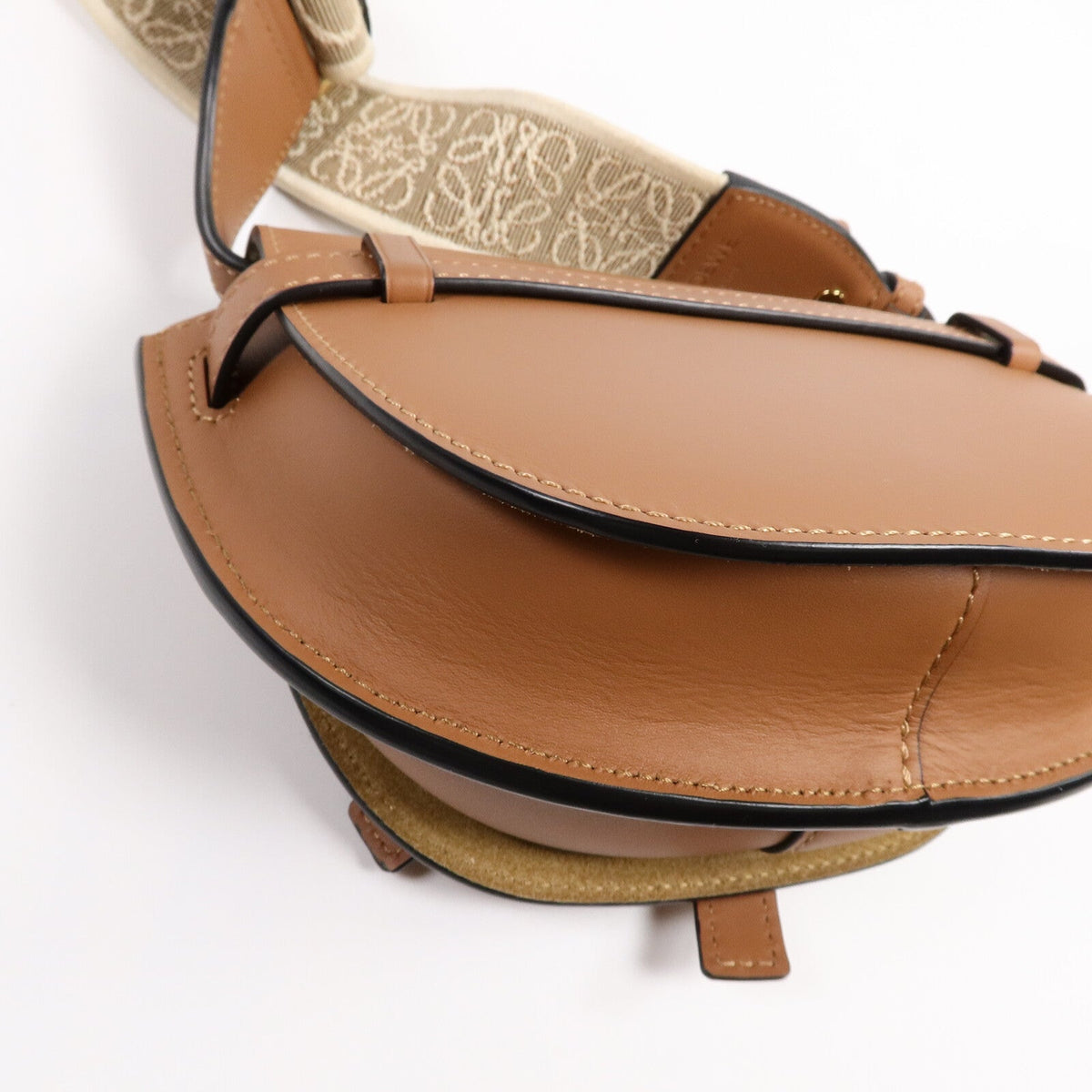 Loewe Mini Gate · Calfskin