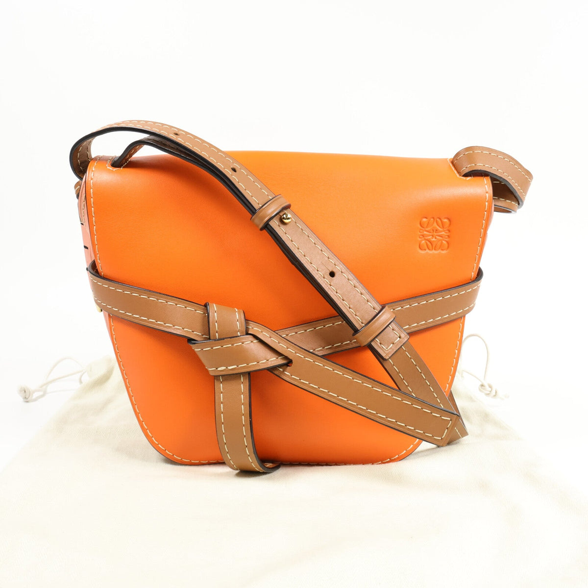 Loewe Gate Medium · Calfskin