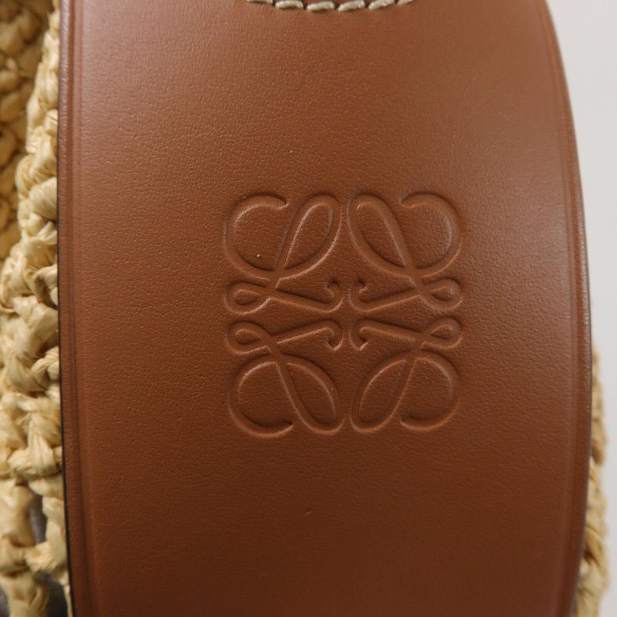 Loewe Balloon · Raffia & Calfskin