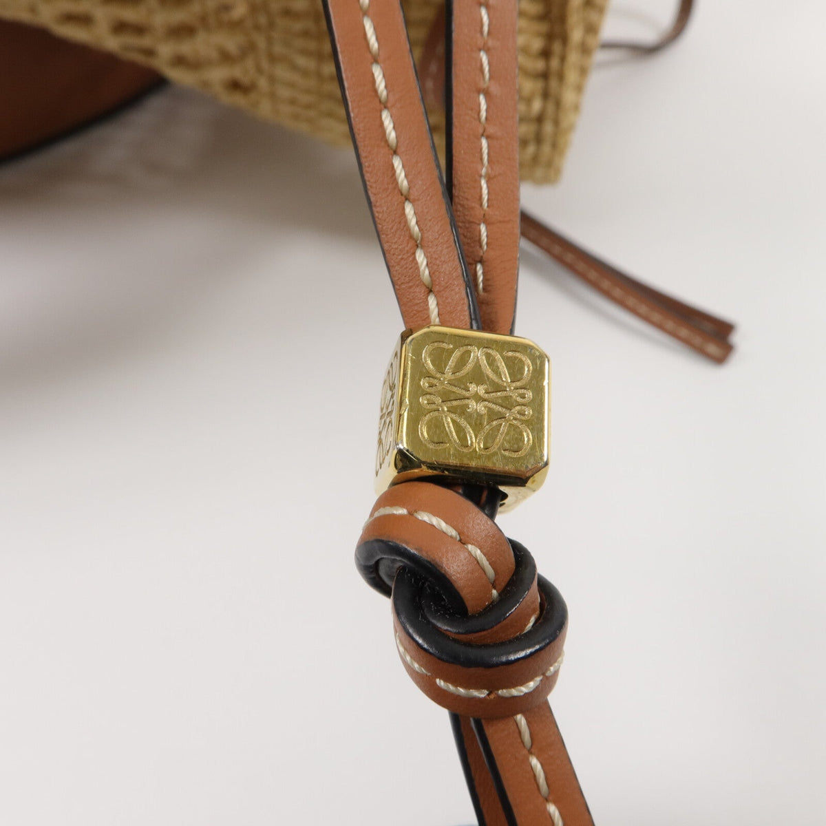 Loewe Balloon · Raffia & Calfskin