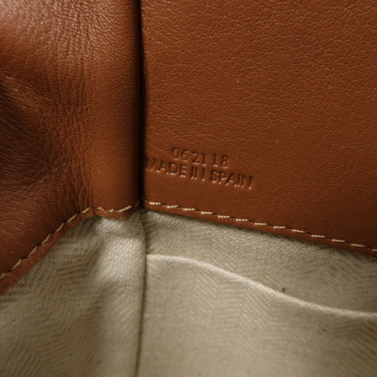 Loewe Hammock Mini · Canvas & Calfskin