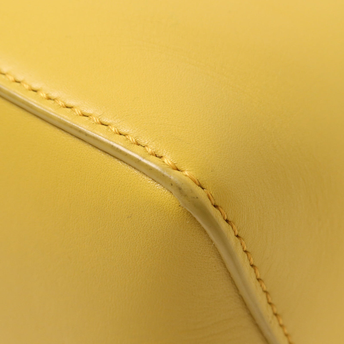 Loewe Puzzle Edge Monoc · Calfskin