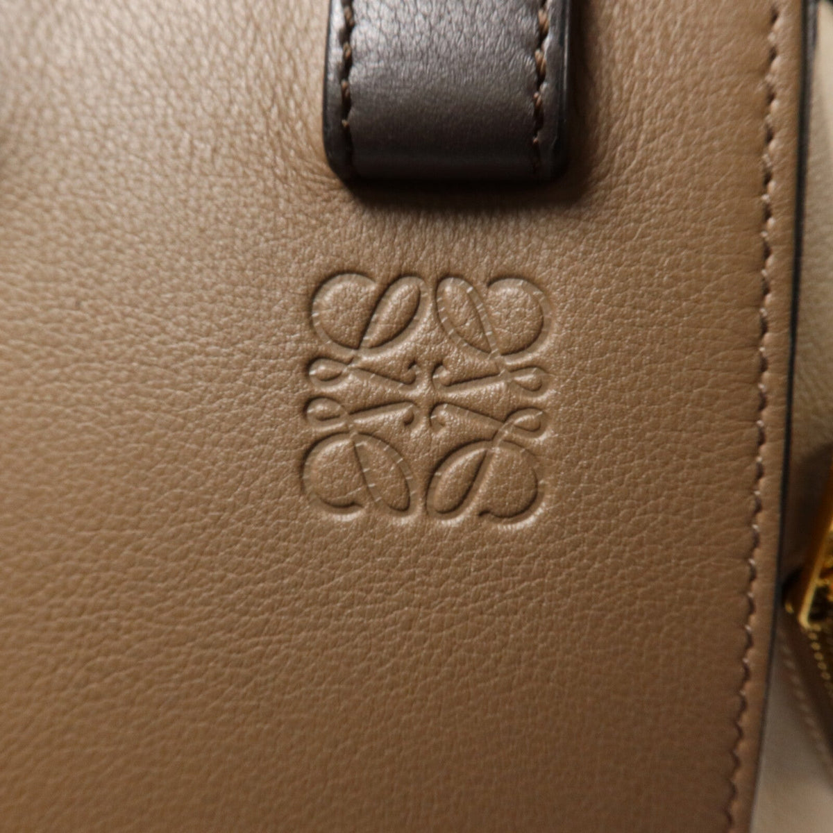 Loewe Hammock Medium · Two-Tone Calfskin