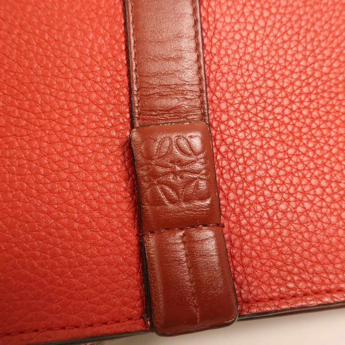 Loewe Wallet On Chain · Calfskin