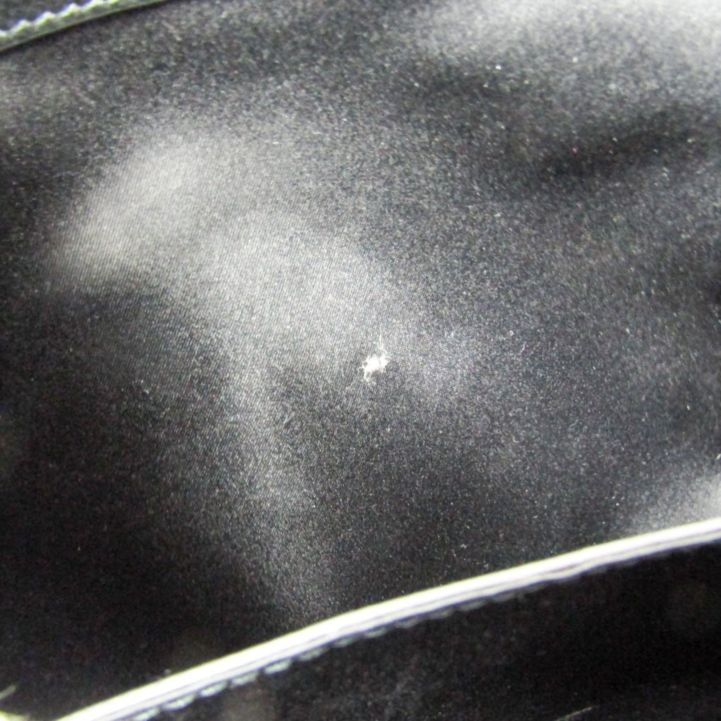 tokyopieces.com pre-owned Salvatore Ferragamo Today tote black leather interior lining detail